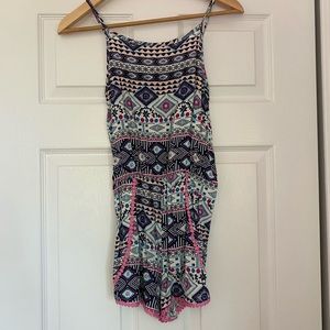 fun print romper w/ pink frill fake pockets